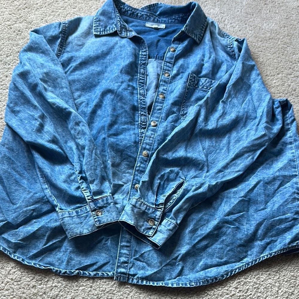 Women's button down